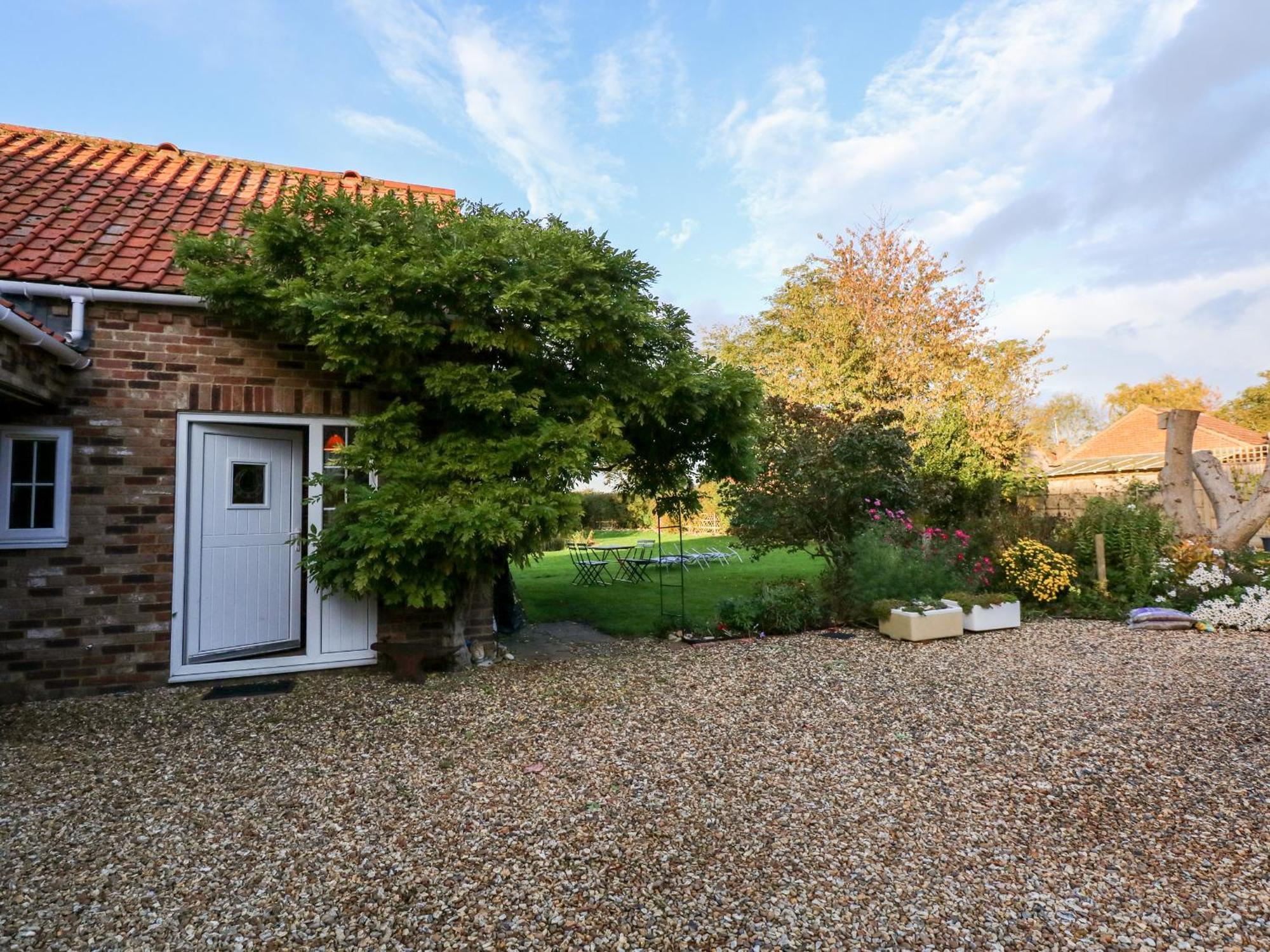 Wisteria Cottage Gayton  ภายนอก รูปภาพ